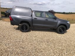 
										Toyota Hilux Double Cab 2019 full									
