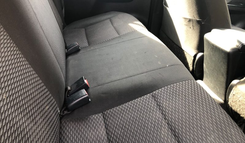 
								Toyota Hilux Active Double Cab 2017 full									