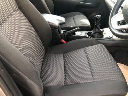 
										Toyota Hilux Active Double Cab 2017 full									