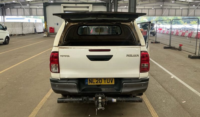 
								Toyota Hilux Active Double Cab 2020 full									