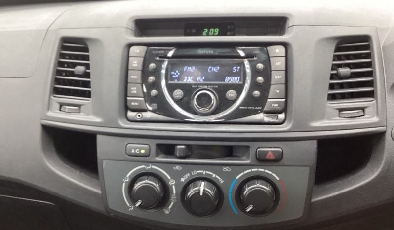 
								Toyota Hilux Double Cab 2014 full									