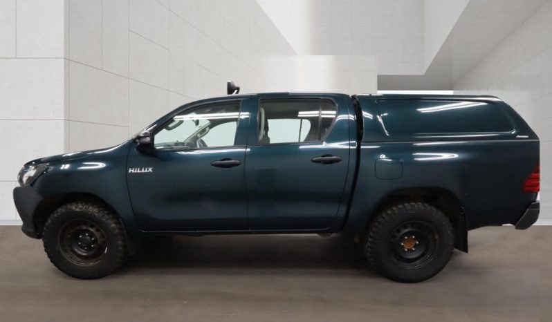 
								Toyota Hilux Double Cab 2019 full									