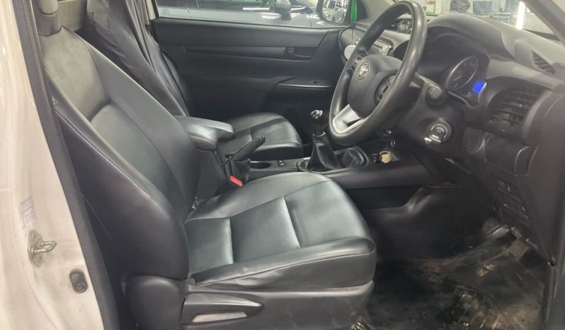 
								Toyota Hilux Single Cab 2020 full									